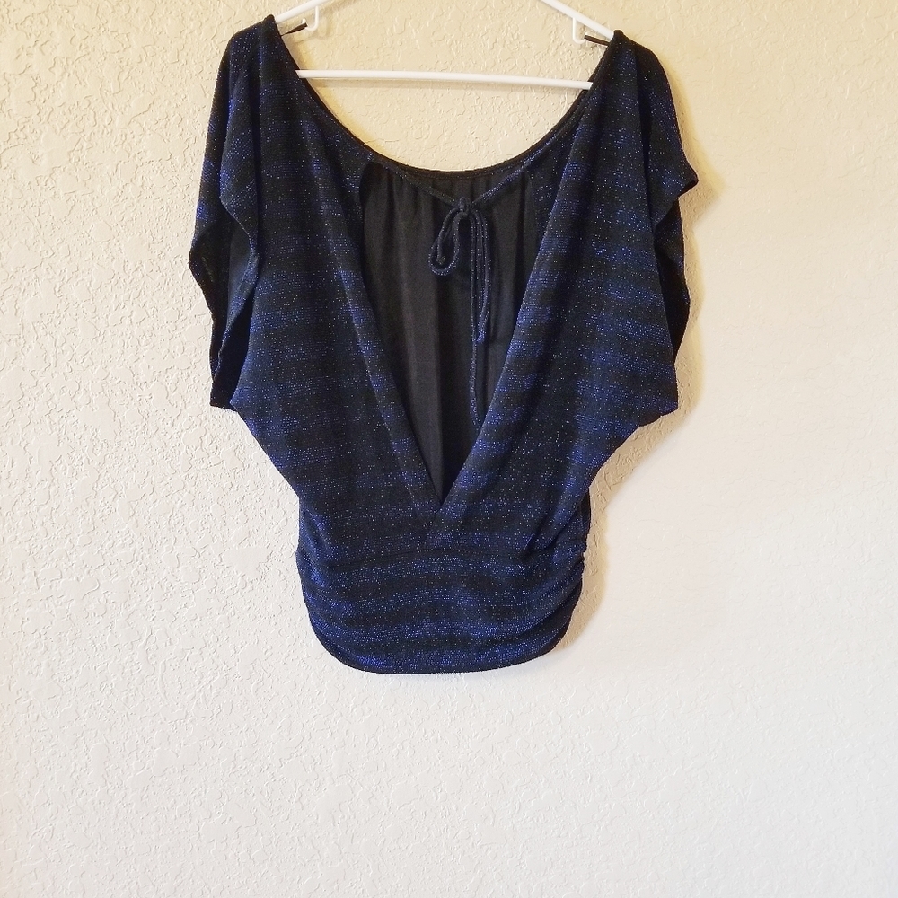 Express open back‎ glitter blouse - Picture 5 of 7